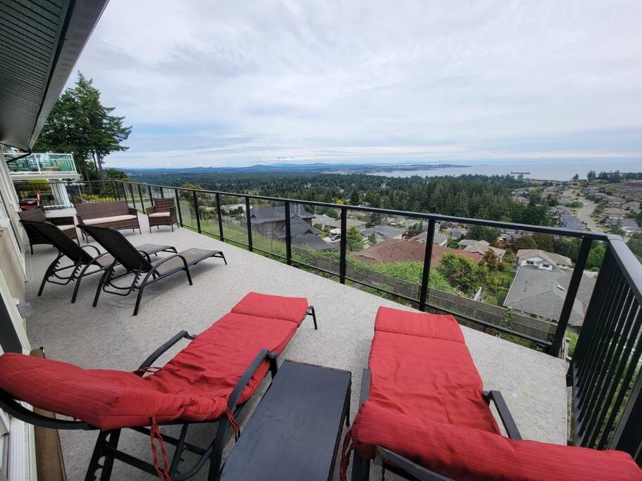 Eagle's View Penthouse Apartment *